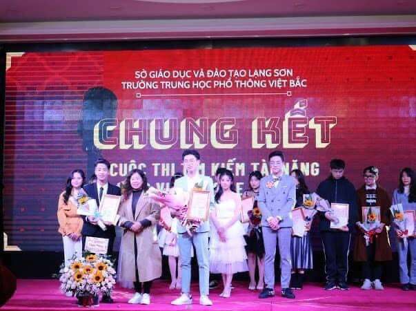 Chung_ket_cuoc_thi_tim_kiem_tai_nang_nam_hoc_2017-2018_2c1b3