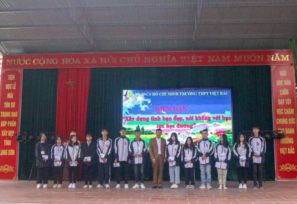 dien_dan_noi_khong_voi_bao_luc_hoc_duong_b7274
