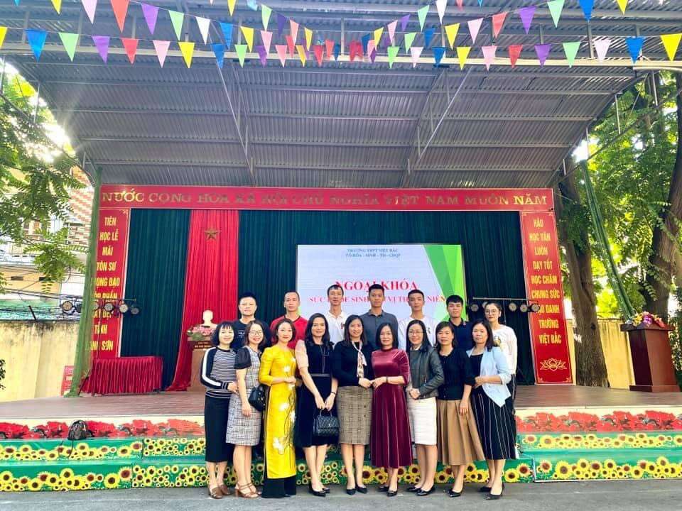 Ngoai_khoa_To_Sinh_-_Hoa_3d7ec