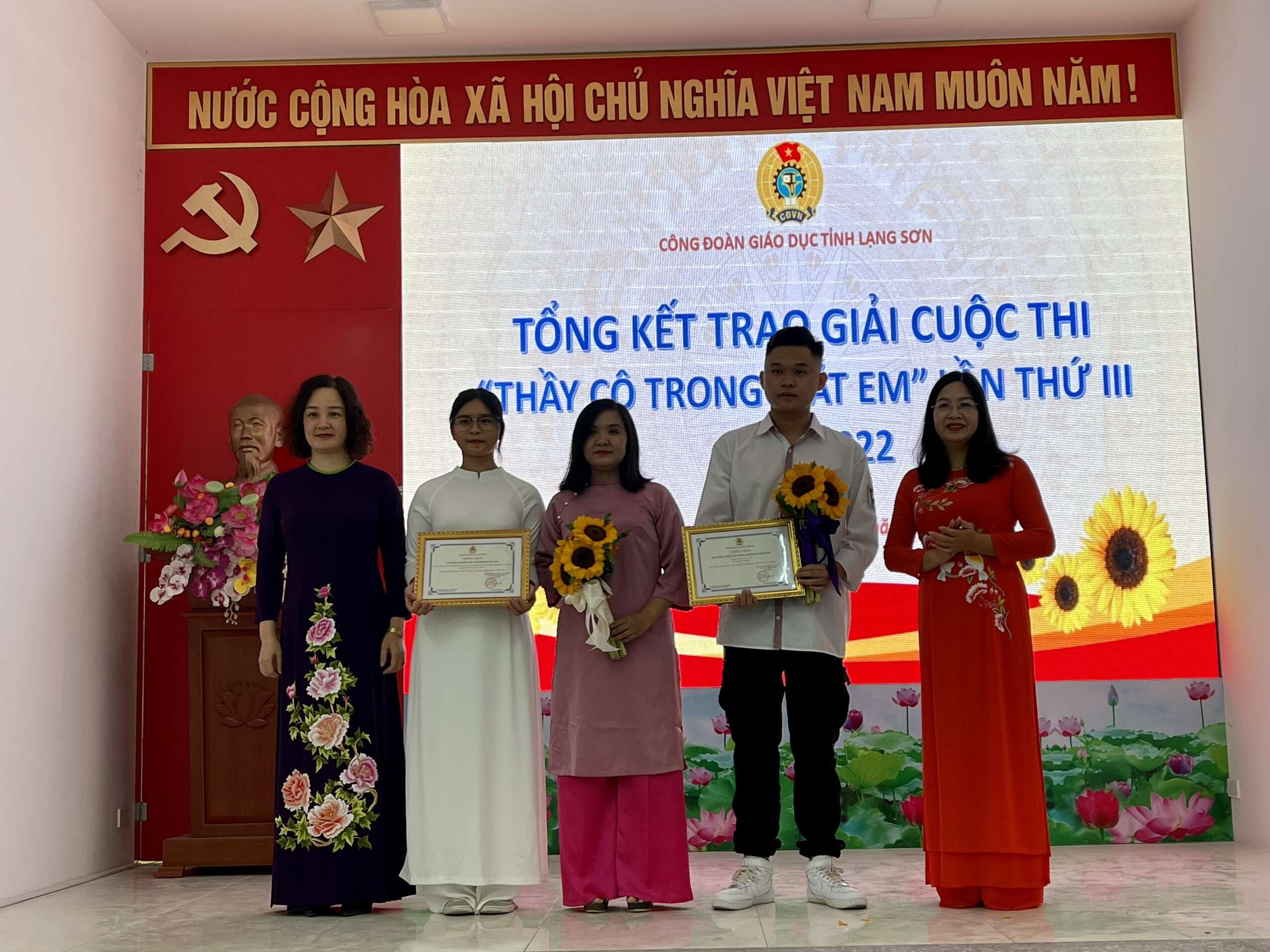 1e4b51a5409286ccdf83_6eae5