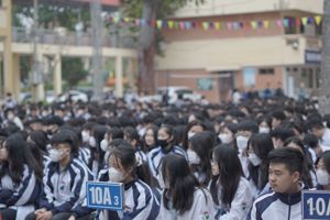 TRƯỜNG THPT VIỆT BẮC TỔ CHỨC BUỔI NGOẠI KHÓA VỀ TRƯỜNG HỌC HẠNH PHÚC